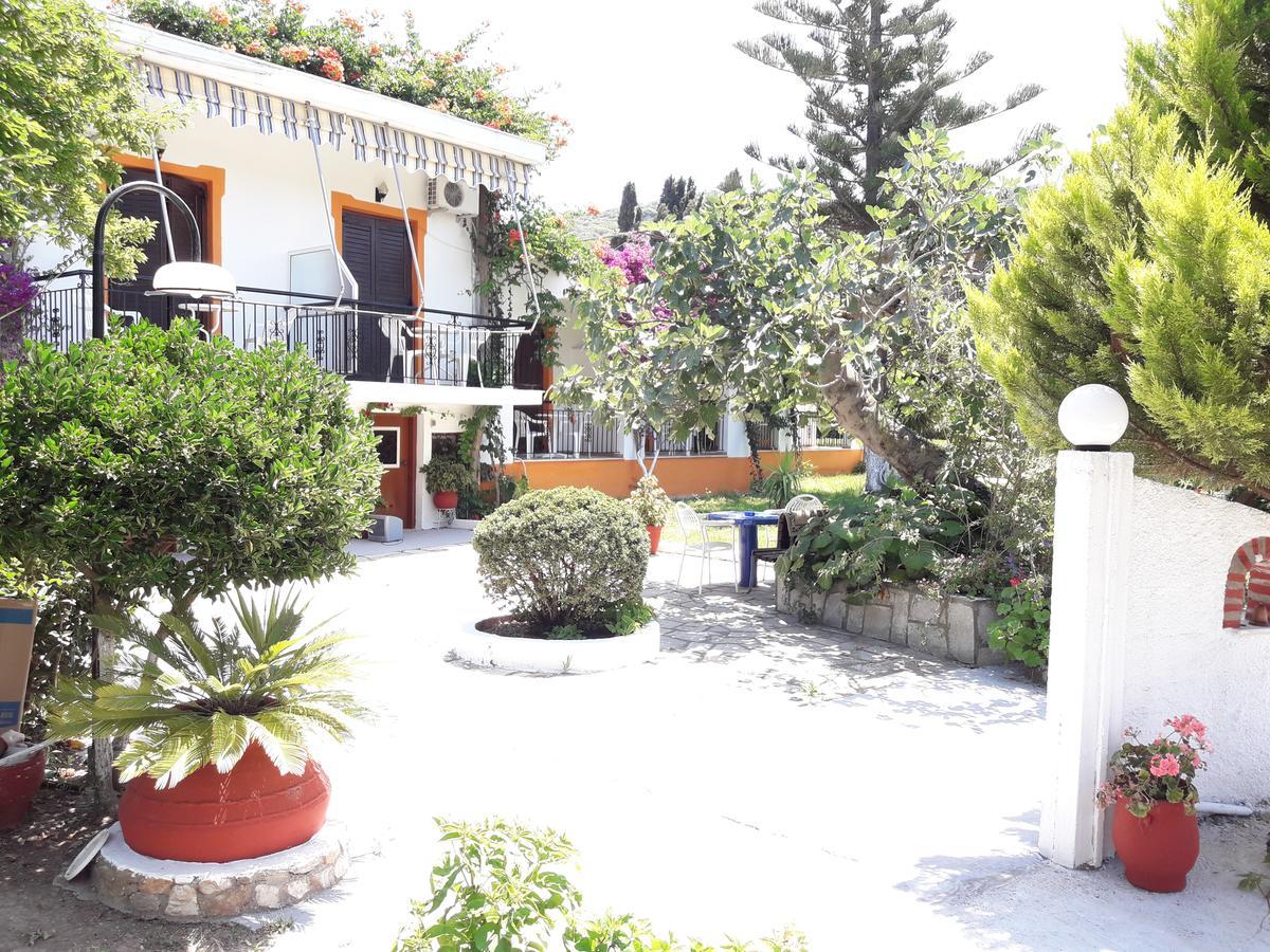 Studios Dimitris Punta Exterior foto